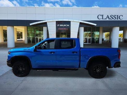 Used 2025 Chevrolet Silverado 1500 ZR2 w/ Technology Package AWD/4WD image 5