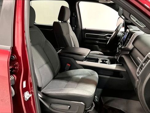 Used 2019 RAM 1500 Big Horn AWD/4WD image 31