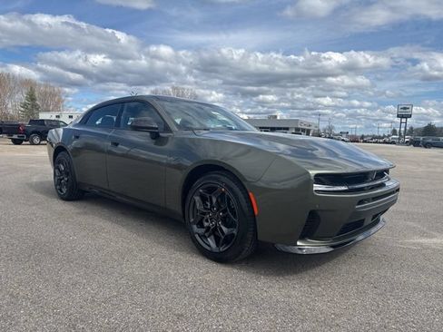 New 2026 Dodge Charger R/T w/ Driver Convenience Group AWD/4WD image 7