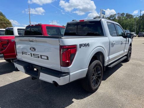 New 2025 Ford F150 XLT w/ Equipment Group 302A MID image 12