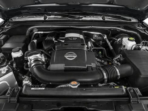 Used 2016 Nissan Frontier SV AWD/4WD image 16