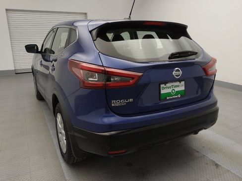 Used 2020 Nissan Rogue Sport S image 6