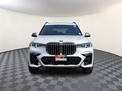Used 2021 BMW X7 M50i AWD/4WD image 3
