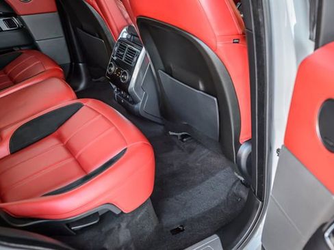 Used 2018 Land Rover Range Rover Sport Supercharged image 44