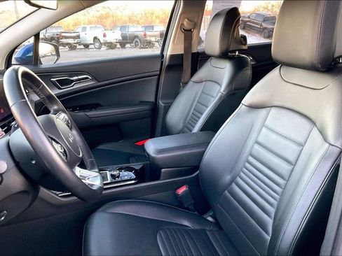 Used 2023 Kia Sportage SX image 27