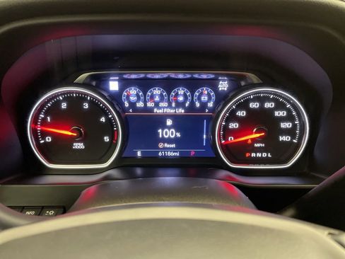 Used 2021 Chevrolet Silverado 2500 LTZ w/ LTZ Premium Package image 15