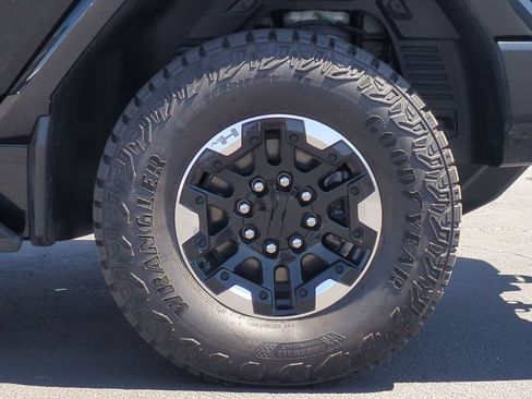 Certified 2025 GMC Hummer EV 3X w/ Extreme Off-Road Package AWD/4WD image 37