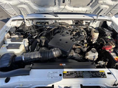 Used 2011 Ford Ranger XLT image 15