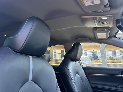 Used 2021 Toyota Camry XSE w/ Carpet Mat Package (TMS) FWD image 19