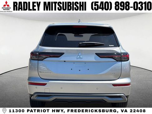 New 2026 Mitsubishi Outlander SE AWD/4WD image 19