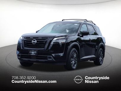Used 2024 Nissan Pathfinder SV w/ Lighting Package (N92)