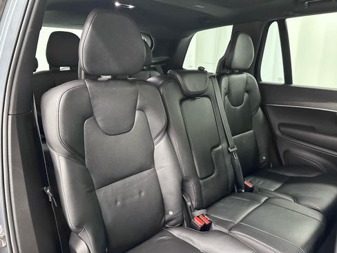 Used 2020 Volvo XC90 T6 Momentum w/ Protection Package Premier AWD/4WD image 23
