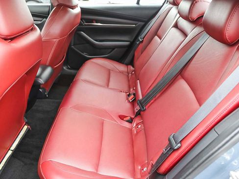 Used 2025 MAZDA MAZDA3 s image 17