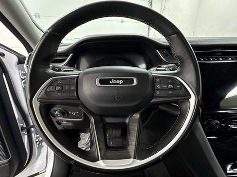 Used 2021 Jeep Grand Cherokee L Limited image 16