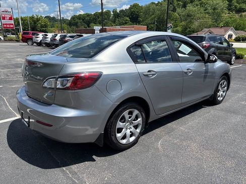 Used 2013 MAZDA MAZDA3 i Sport FWD image 5