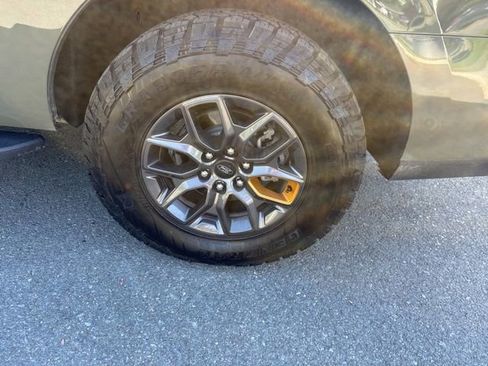 Used 2025 Ford Expedition Tremor AWD/4WD image 10