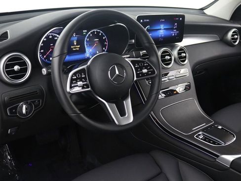 Certified 2022 Mercedes-Benz GLC 300 GLC 300 image 17