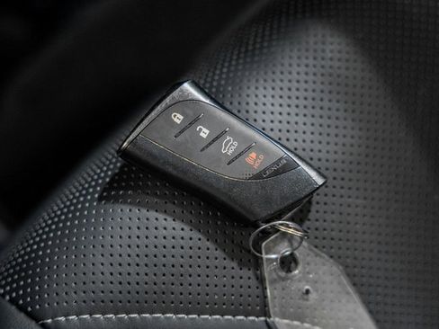 Used 2023 Lexus ES 300h w/ Luxury Package image 43