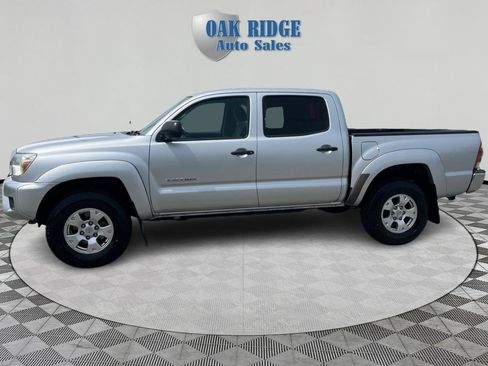 Used 2013 Toyota Tacoma PreRunner w/ SR5 Pkg image 8