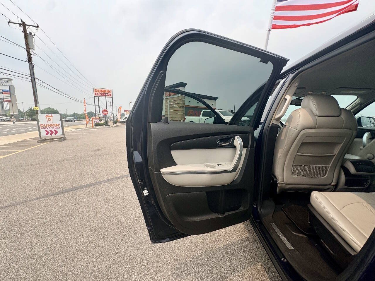 Used 2007 GMC Acadia SLT w/ Convenience Package AWD/4WD image 22