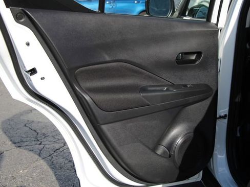 Certified 2025 Nissan Kicks Play S FWD image 24