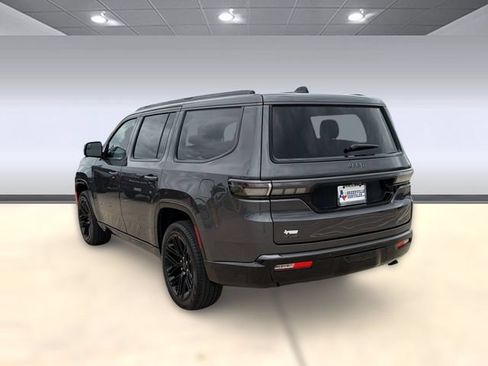 New 2026 Jeep Grand Wagoneer Limited AWD/4WD image 3