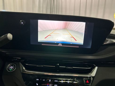 New 2026 Buick Envista Avenir FWD image 16