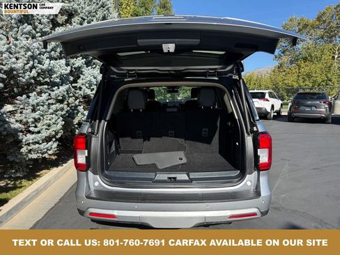 Used 2024 Ford Expedition XLT image 39