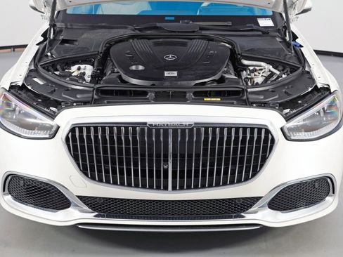 Used 2023 Mercedes-Benz Maybach S 680 4MATIC image 8