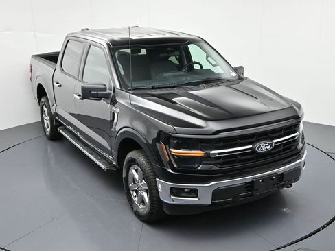 Used 2025 Ford F150 XLT w/ Equipment Group 301A Standard AWD/4WD image 22