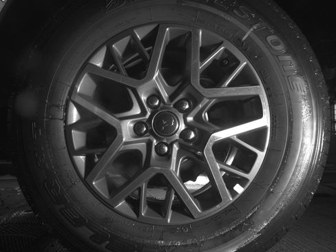 Used 2025 Jeep Wrangler Sahara image 14