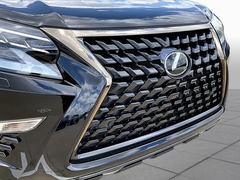 Used 2023 Lexus GX 460 w/ Black Line Special Edition AWD/4WD image 30