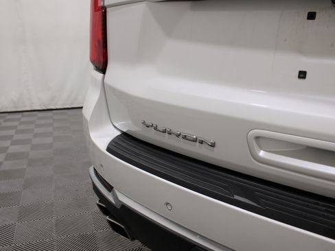 Used 2025 GMC Yukon Denali w/ Denali Reserve Package AWD/4WD image 31