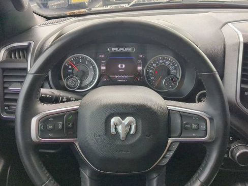 Used 2024 RAM 1500 Big Horn AWD/4WD image 33