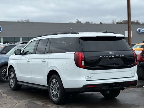 Used 2025 Ford Expedition Max Active image 49