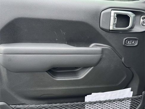 New 2026 Jeep Gladiator Sport image 28