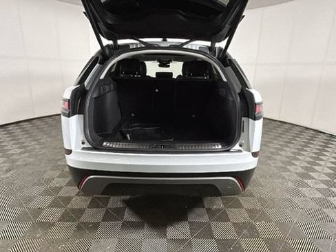 Used 2018 Land Rover Range Rover Velar S AWD/4WD image 27