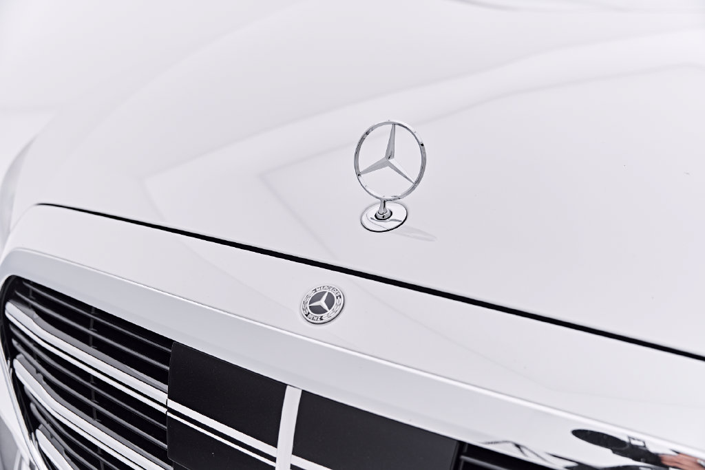 Used 2024 Mercedes-Benz S 580 4MATIC Sedan w/ AMG Line image 16