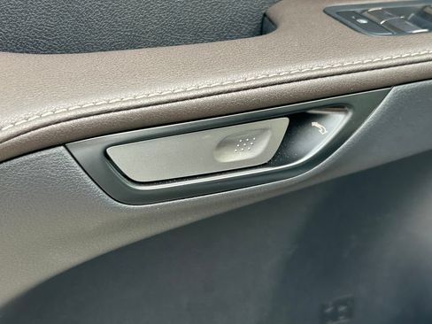 Used 2025 Lexus RX 350 w/ Accessory Package (P3) AWD/4WD image 25
