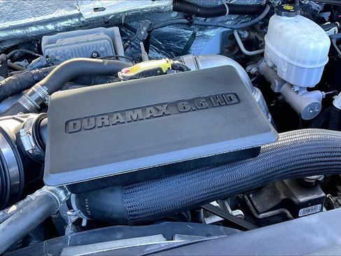 Used 2019 Chevrolet Silverado 2500 LTZ w/ Duramax Plus Package AWD/4WD image 31