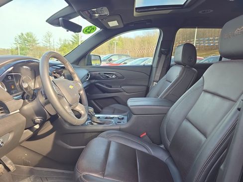 Used 2023 Chevrolet Traverse High Country w/ LPO, Floor Liner Package image 12