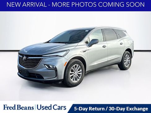 Certified 2024 Buick Enclave Premium image 3