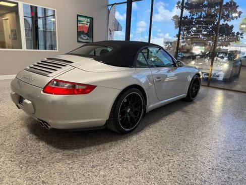 Used 2007 Porsche 911 Carrera S RWD image 61