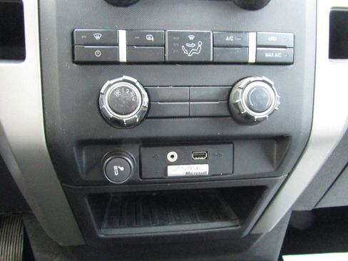 Used 2012 Ford F150 XLT w/ XTR Pkg image 19