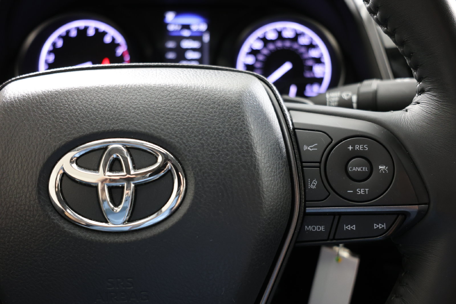 Used 2023 Toyota Camry SE FWD image 20