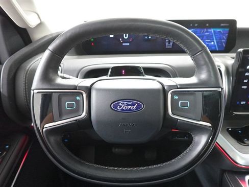 Used 2025 Ford Expedition Max Platinum image 15