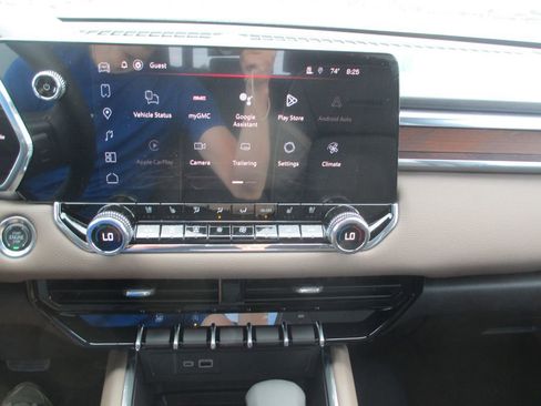 New 2026 GMC Canyon Denali AWD/4WD image 16