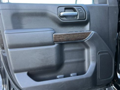 Used 2021 GMC Sierra 1500 Elevation w/ X31 Off-Road Package image 17