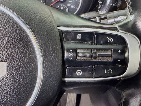 Used 2023 Kia K5 GT-Line image 15