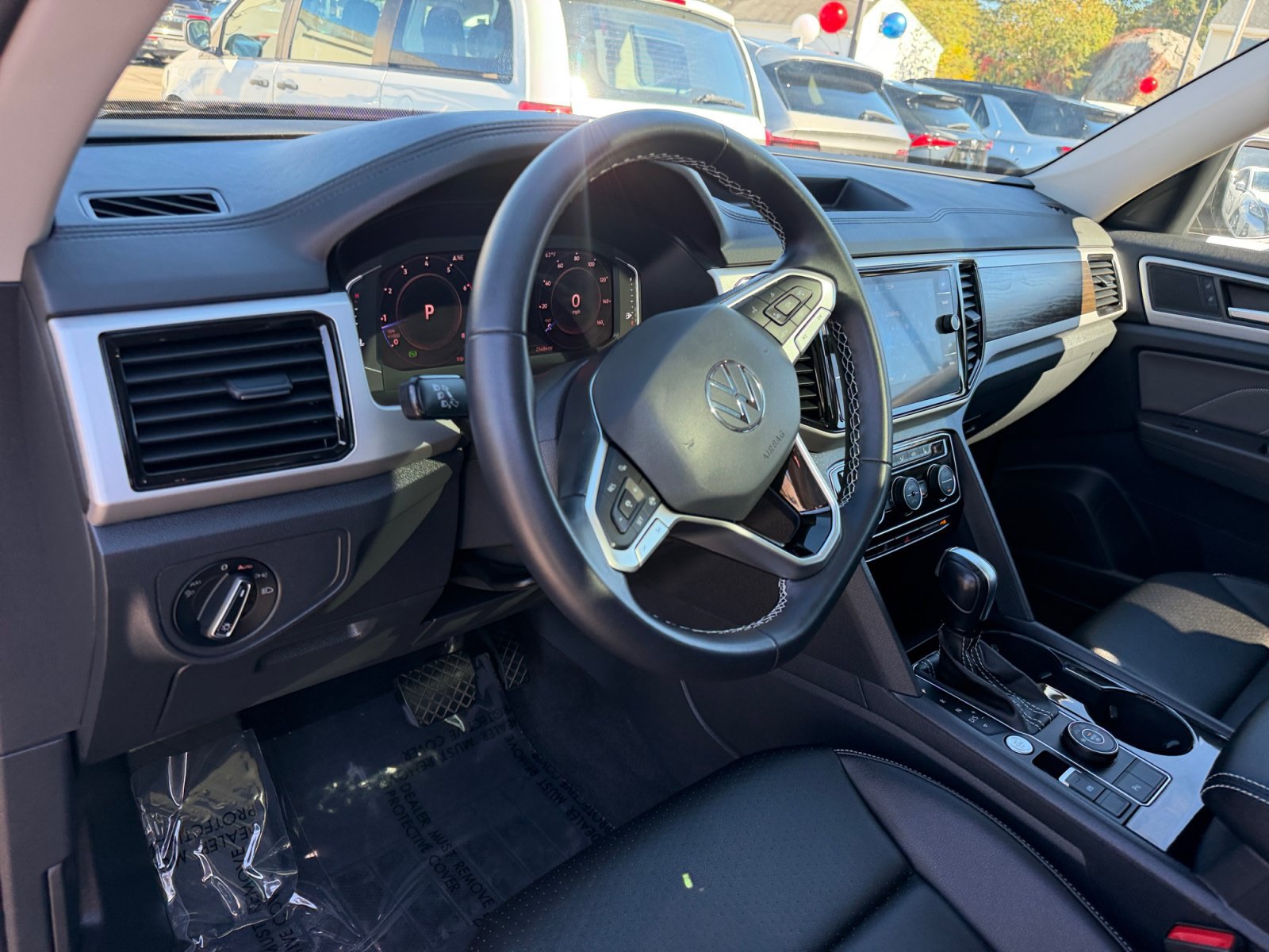 Used 2022 Volkswagen Atlas SE AWD/4WD image 19